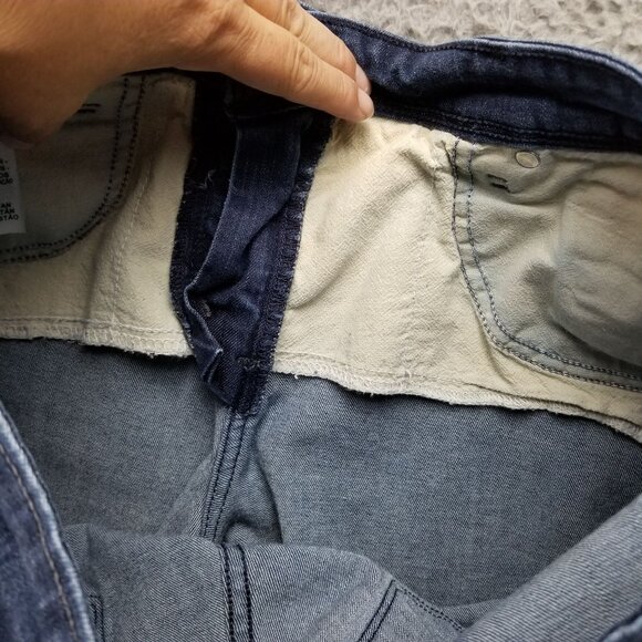 Levis Shorts Womens 16 Stretch Dark Wash Mid Rise Perfectly Shaping Denim Jean - Picture 10 of 13